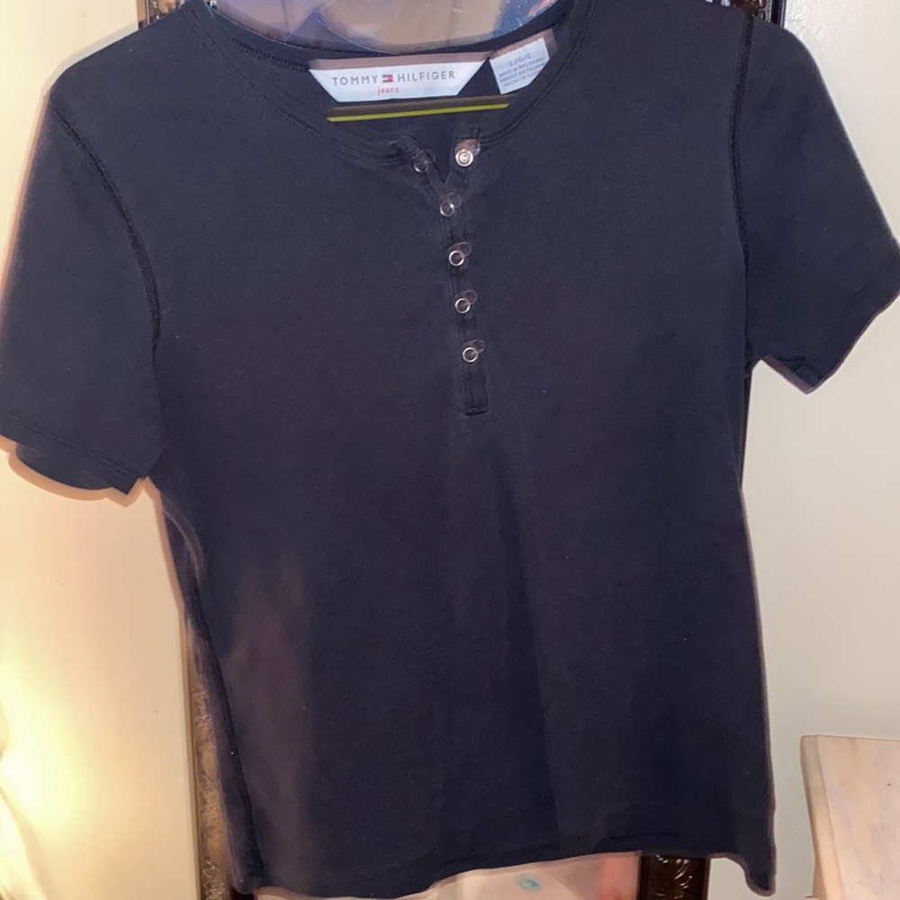 black tommy hilfiger large black tee